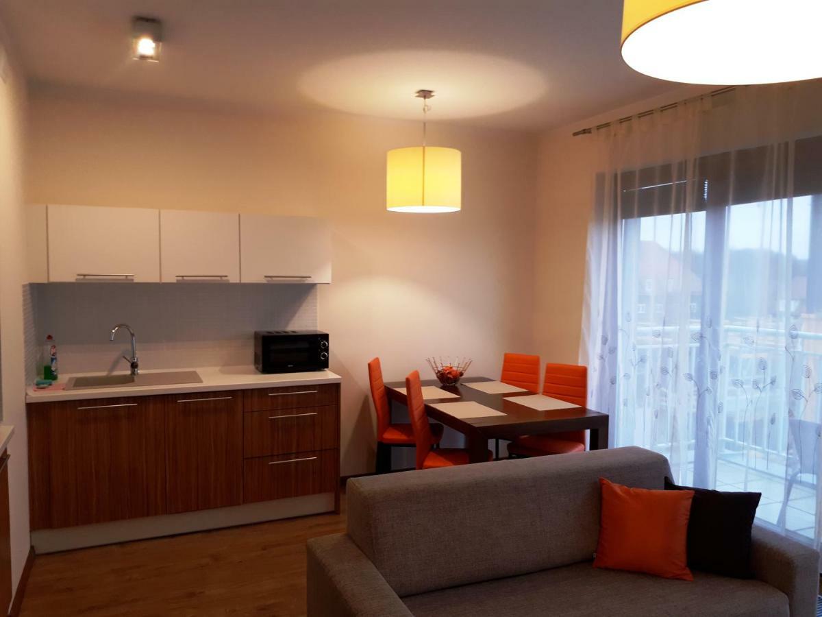 Apartament Trzynastka Swinemünde Exterior foto